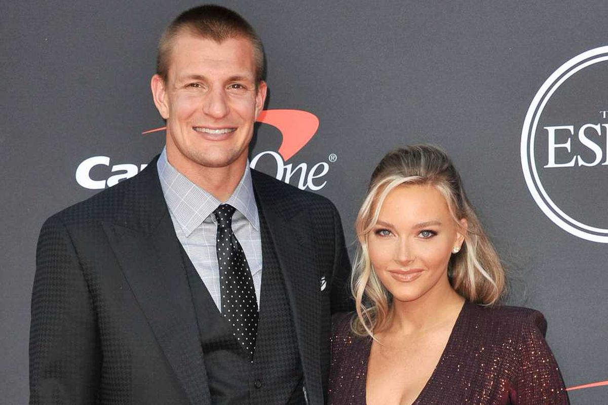 FOTO Iubitele sportivilor din NFL sunt super WOOOW! Cele mai sexy WAGS din fotbalul american