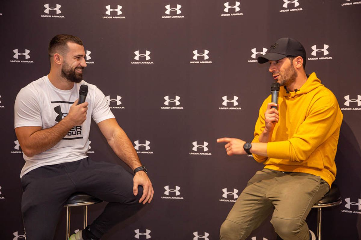 Luptatorul Andrei Stoica a semnat cu Under Armour