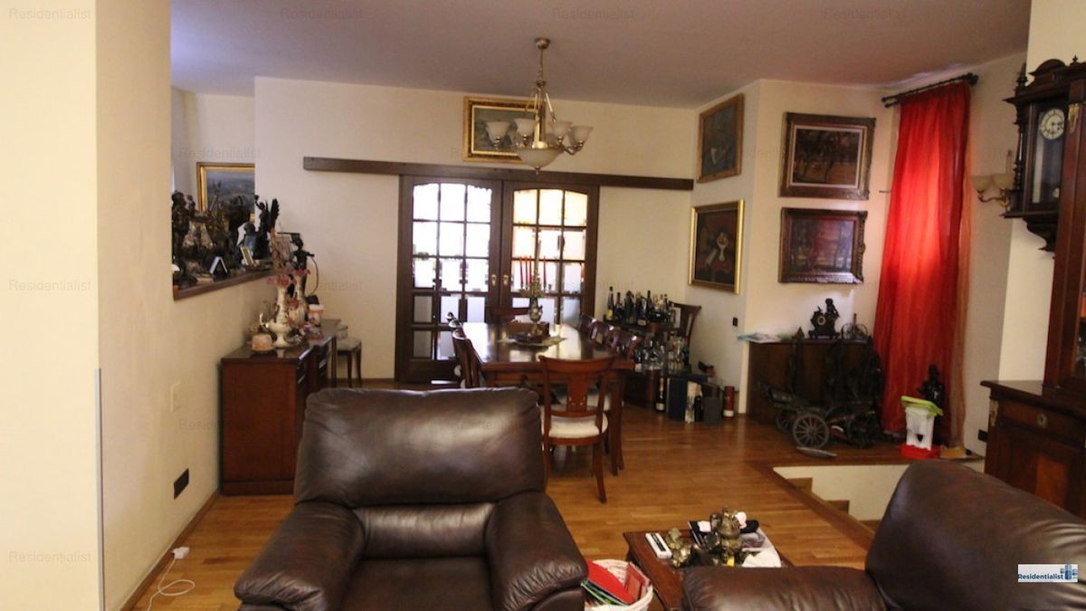 FOTO Ioan Andone a crezut că a dat lovitura cu casa vândută lui Gabi Oprea! Fostul vicepremier a scos acum „Sufrageria” la vânzare la un preț astronomic