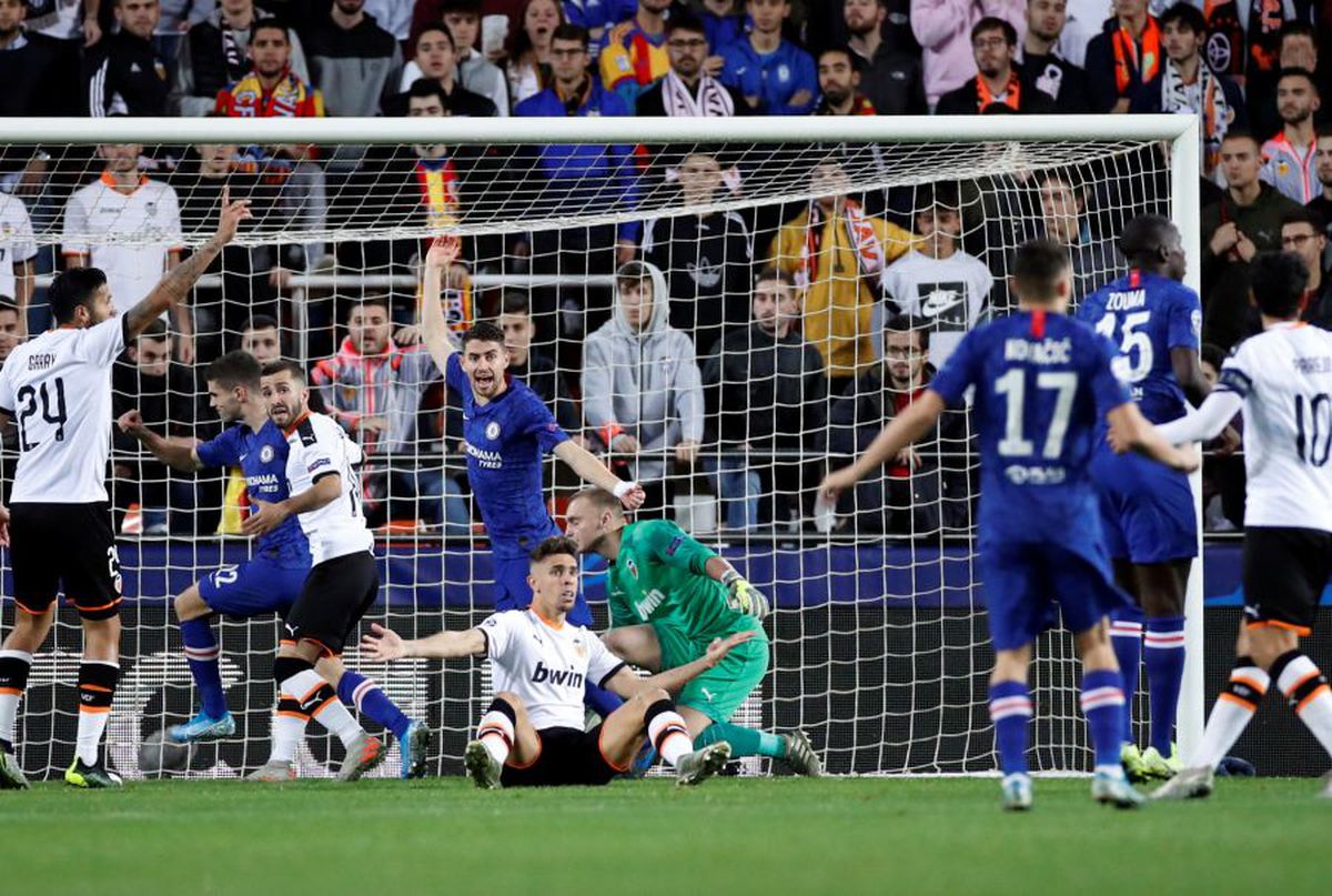 CHAMPIONS LEAGUE // VIDEO + FOTO Leo Messi, show contra Borussiei! Hagi a jucat doar 10 minute + Slavia lui Stanciu, învinsă de Inter » Cei doi români, OUT din Europa! Toate rezultatele serii