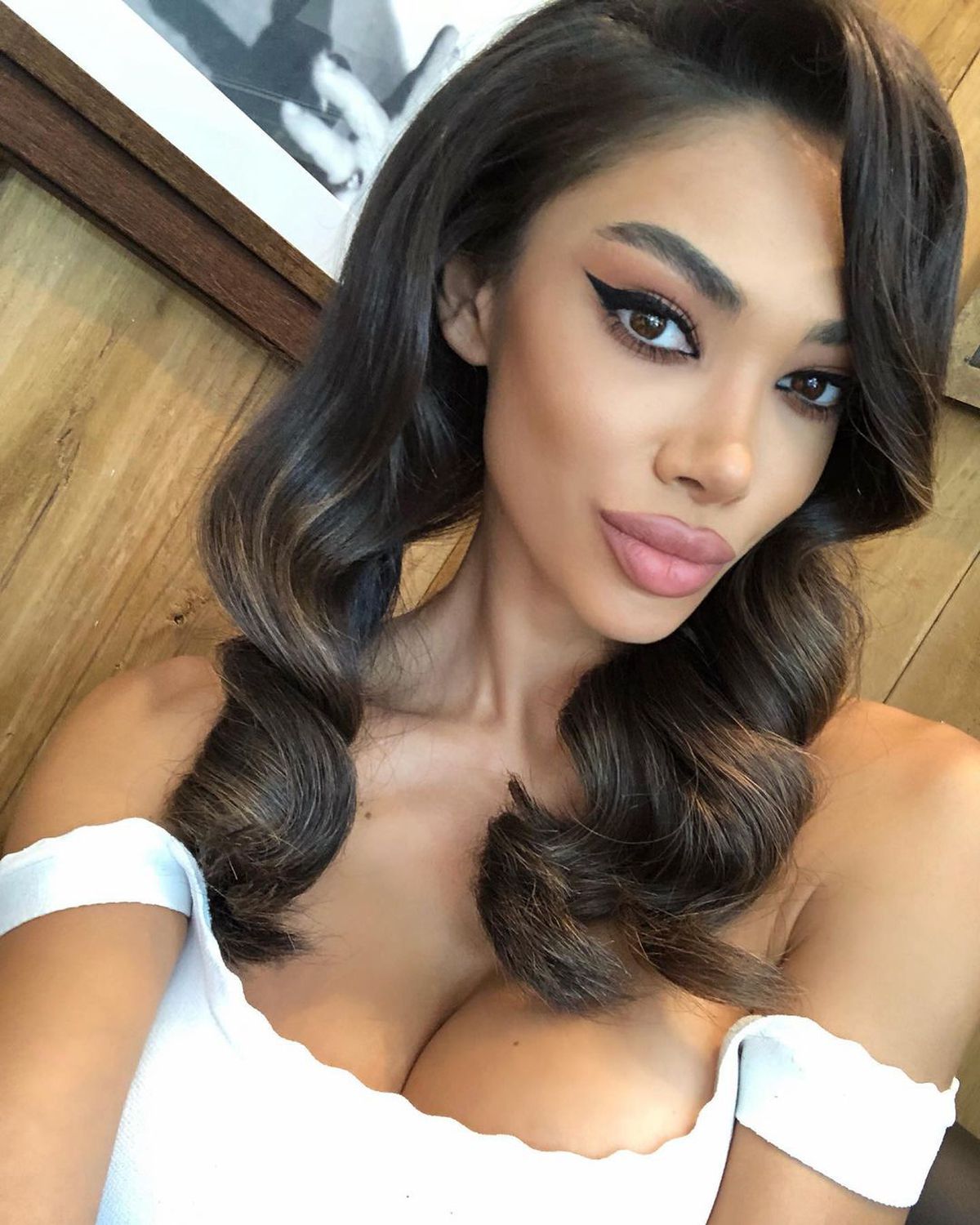 GALERIE FOTO Moldoveanca obsedată de fitness, pe care toți o compară cu Mădălina Ghenea: „E varianta îndrăzneață”