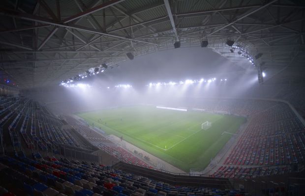 VIDEO IMAGINI IMPRESIONANTE! AC/DC răsună pe noul stadion Steaua » Arena de 100 de milioane de euro a fost finalizată