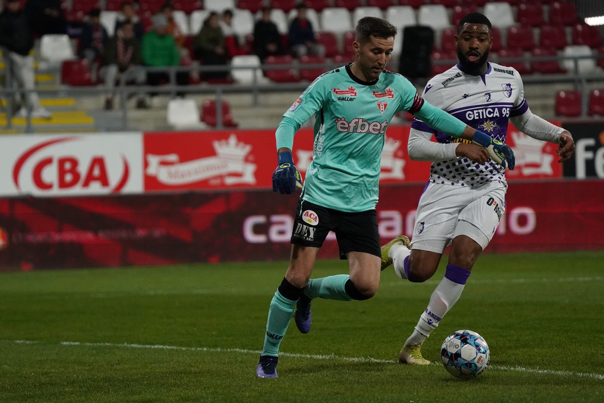 Au ajuns pe loc de play-off, iar conducerea anunță: „Mergem mai departe spre obiectiv, primele sunt mari!”