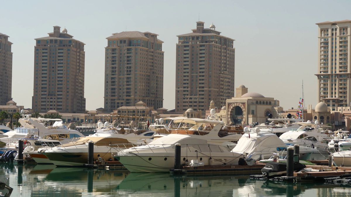 Pearl Qatar: GSP a vizitat insula exclusivistă de 20 de miliarde, care pare un vis! De la homari de 2000 €‎ porția, la o Veneția artificială