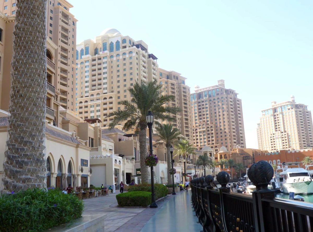 Pearl Qatar: GSP a vizitat insula exclusivistă de 20 de miliarde, care pare un vis! De la homari de 2000 €‎ porția, la o Veneția artificială