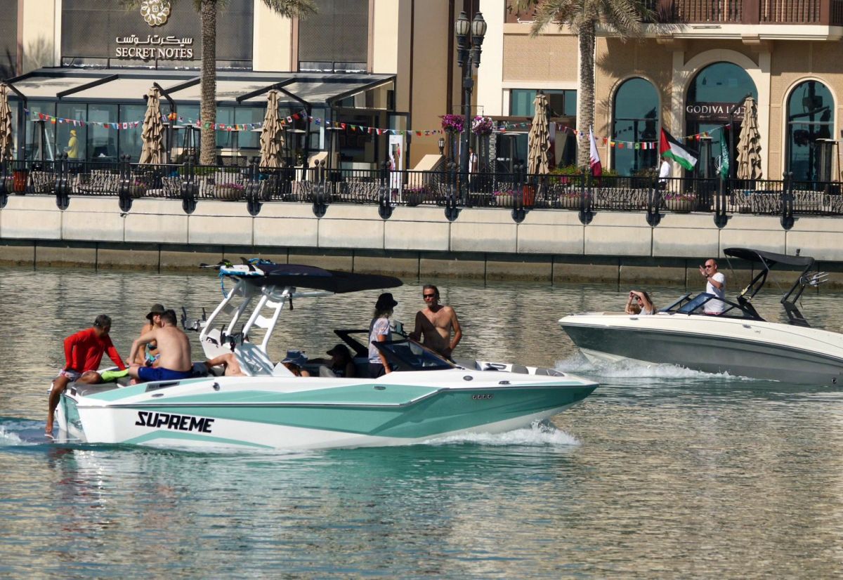 Pearl Qatar: GSP a vizitat insula exclusivistă de 20 de miliarde, care pare un vis! De la homari de 2000 €‎ porția, la o Veneția artificială