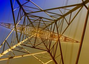 Instalația electrică într-o locuință nouă: Ghid complet privind costurile, implementarea, companiile acreditate și legislația în vigoare