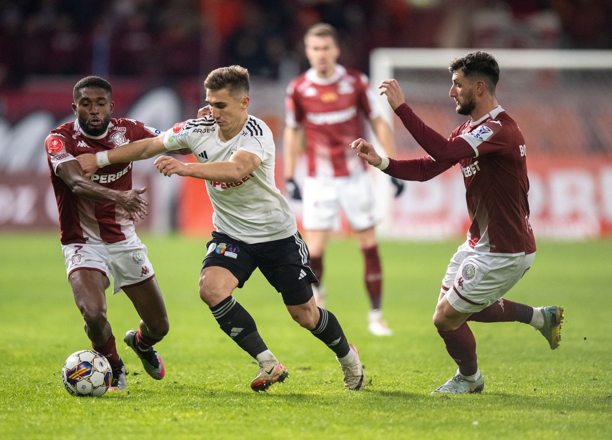 Bergodi, cel mai dur discurs după Rapid - U Cluj: „Nu se poate, aveam meciul în mână! Nu trebuie să se mai întâmple așa ceva!”