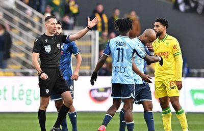 Se întâmplă în Ligue 1. S-a întors după opt ani în Franța și a fost eliminat după doar două minute!