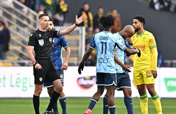 Se întâmplă în Ligue 1. S-a întors după opt ani în Franța și a fost eliminat după doar două minute!