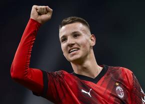 Noul copil teribil al Italiei! Iubit în vestiarul lui AC Milan, star peste noapte pe social media după debutul în Serie A!