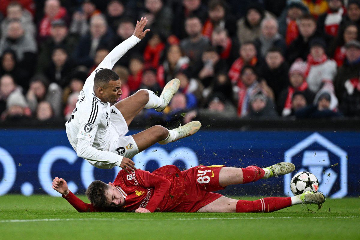 Liverpool - Real Madrid 2-0 » Au dat faliment la „Slot-Machine”. Realul a fost dominată total pe Anfield și TREMURĂ pentru calificare!