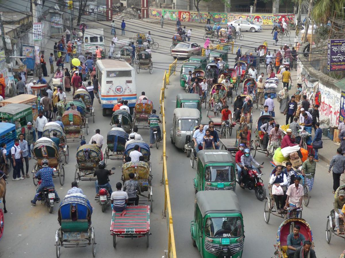 Valeriu Tița, viața în Bangladesh