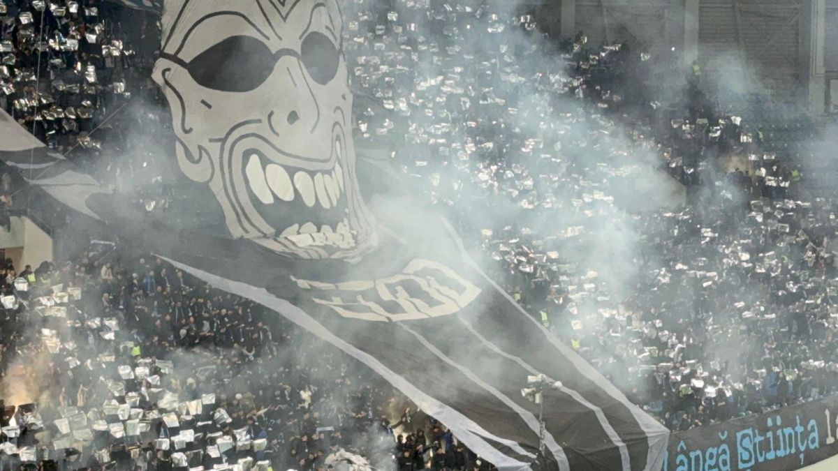 Scenografia 3D a ultrașilor craioveni la meciul cu Mainz