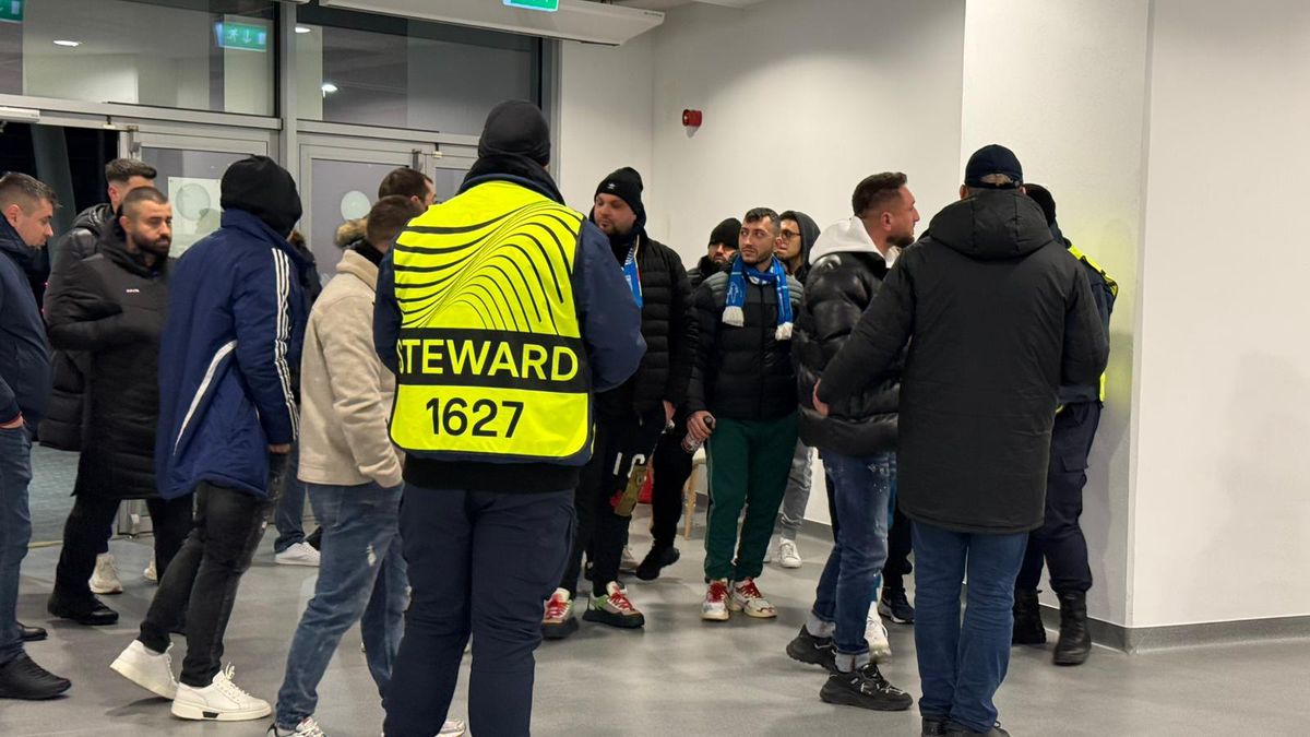 Prezență neașteptată pe „Ion Oblemenco” » Din penitenciar, lângă masa presei, la Craiova - Mainz