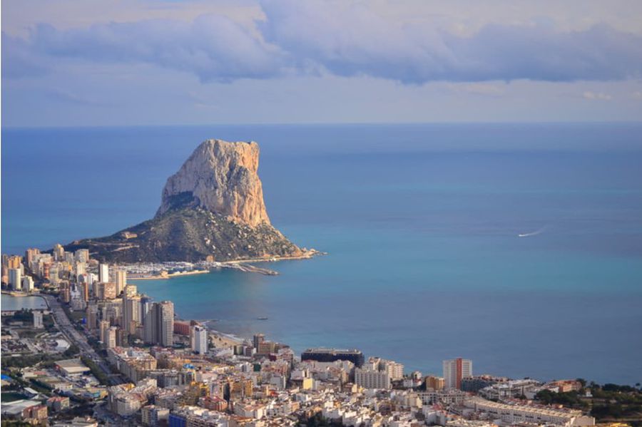 Unde poți zbura din București pentru o vacanță la mare, fără escală