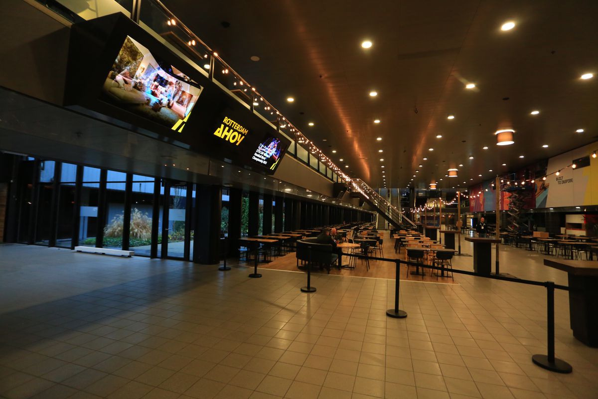 Imagini din sala Rotterdam Ahoy