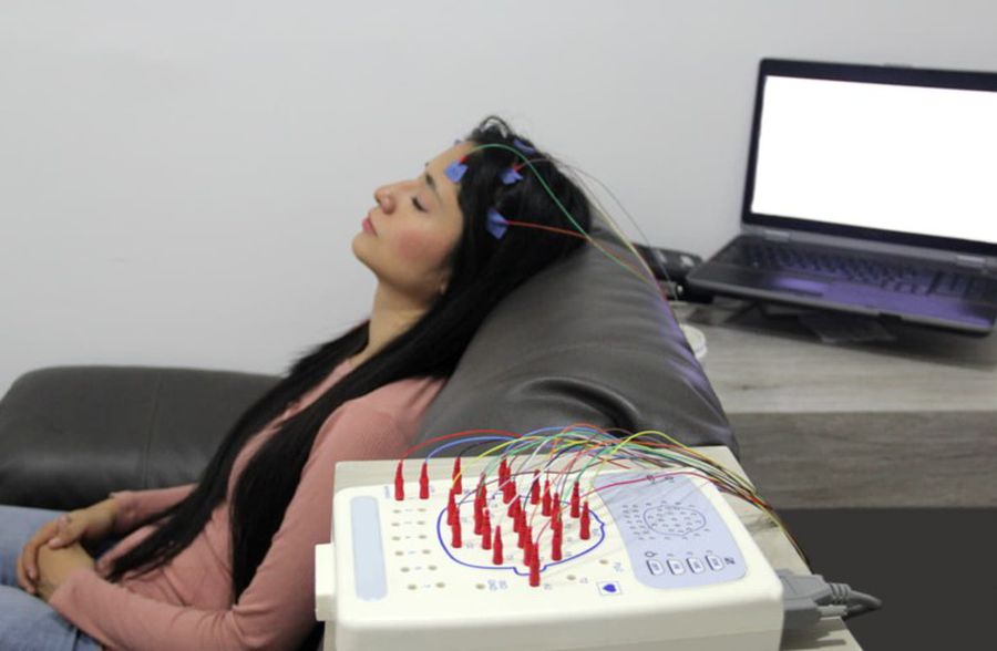 Ce se întâmplă în creierul tău când visezi?