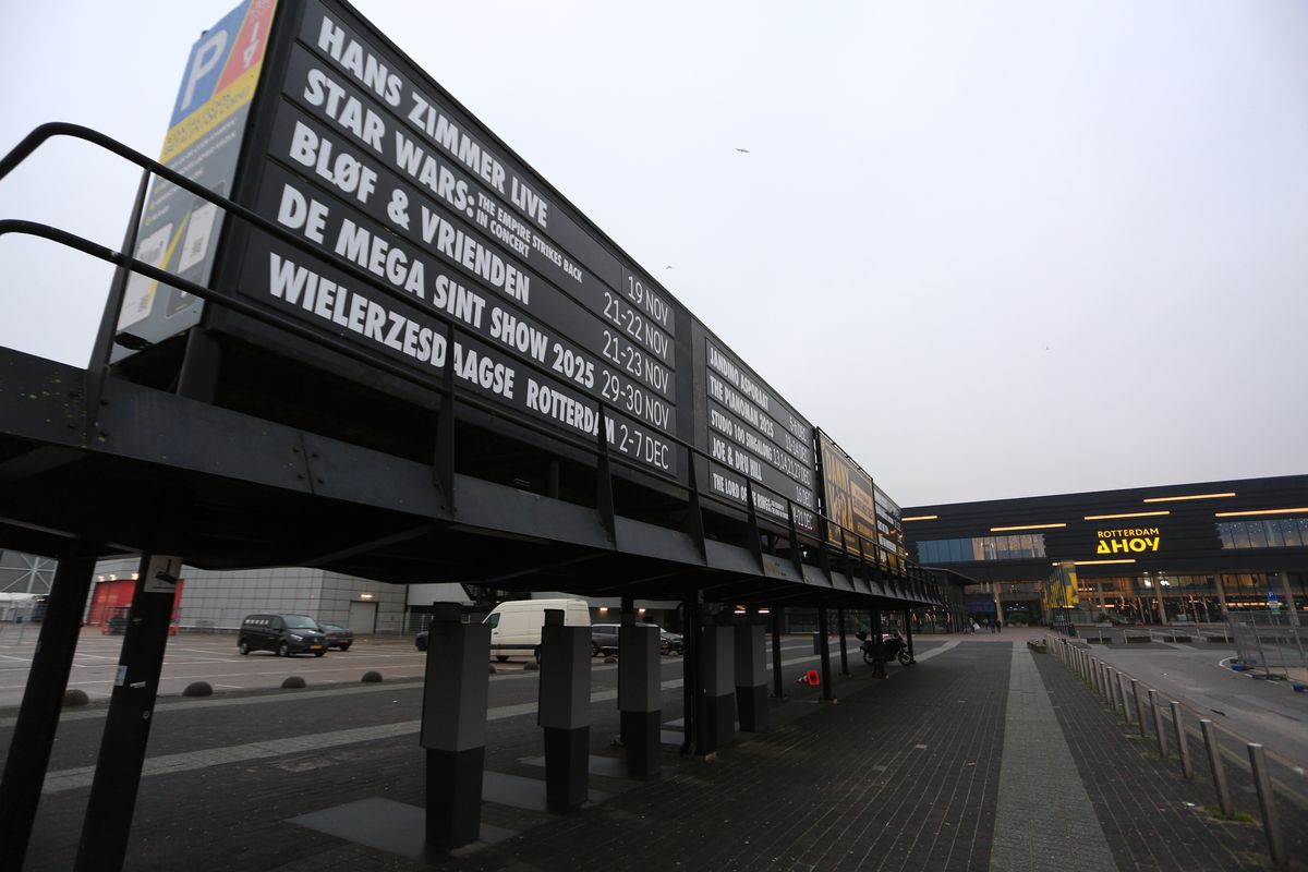 Imagini din sala Rotterdam Ahoy