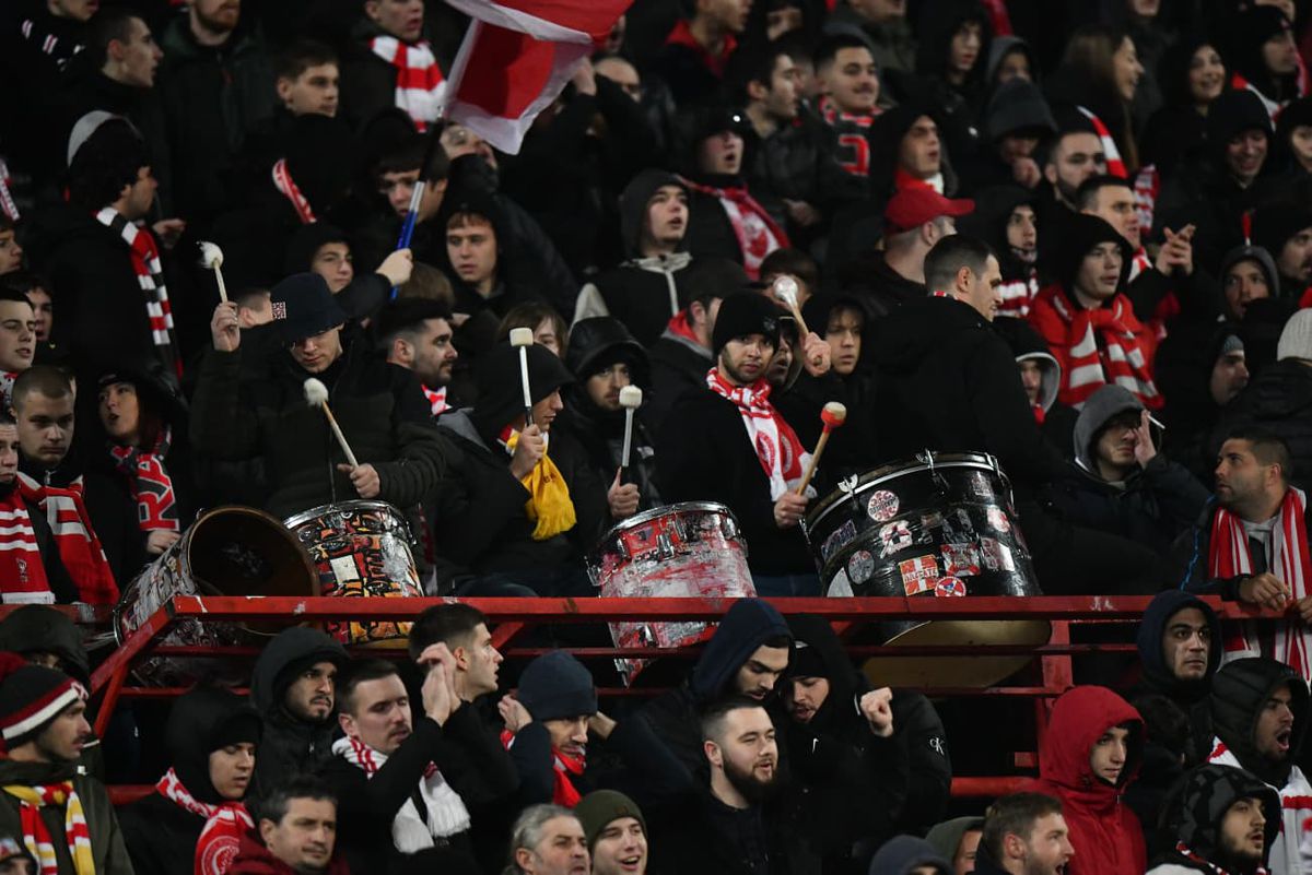 Situație și mai complicată pentru FCSB înaintea meciului decisiv cu Feyenoord » Titularul de drept va fi suspendat și nu va juca pe Arena Națională