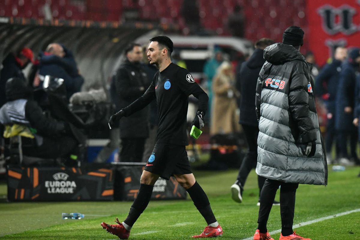 Imagini de la finalul meciului Steaua Roșie - FCSB