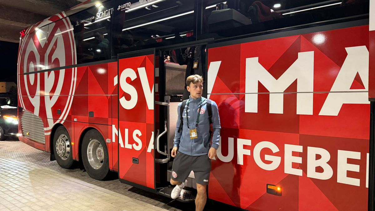 Universitatea Craiova - Mainz, imagini înaintea partidei din Conference League