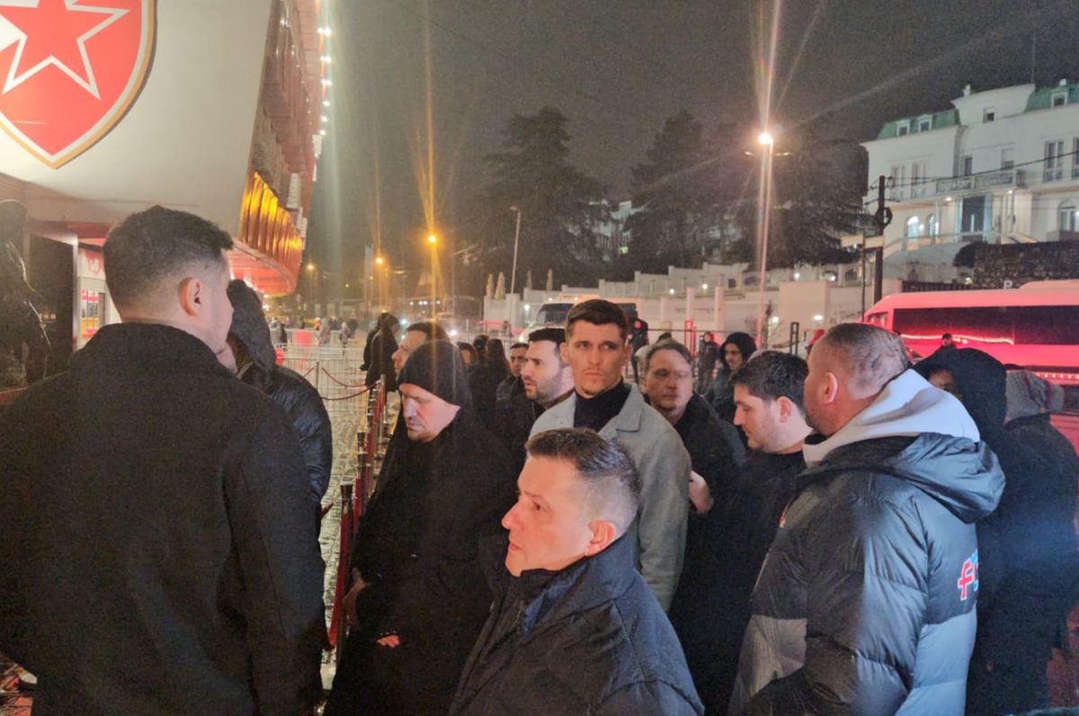 Steaua Roșie - FCSB, înainte de meci