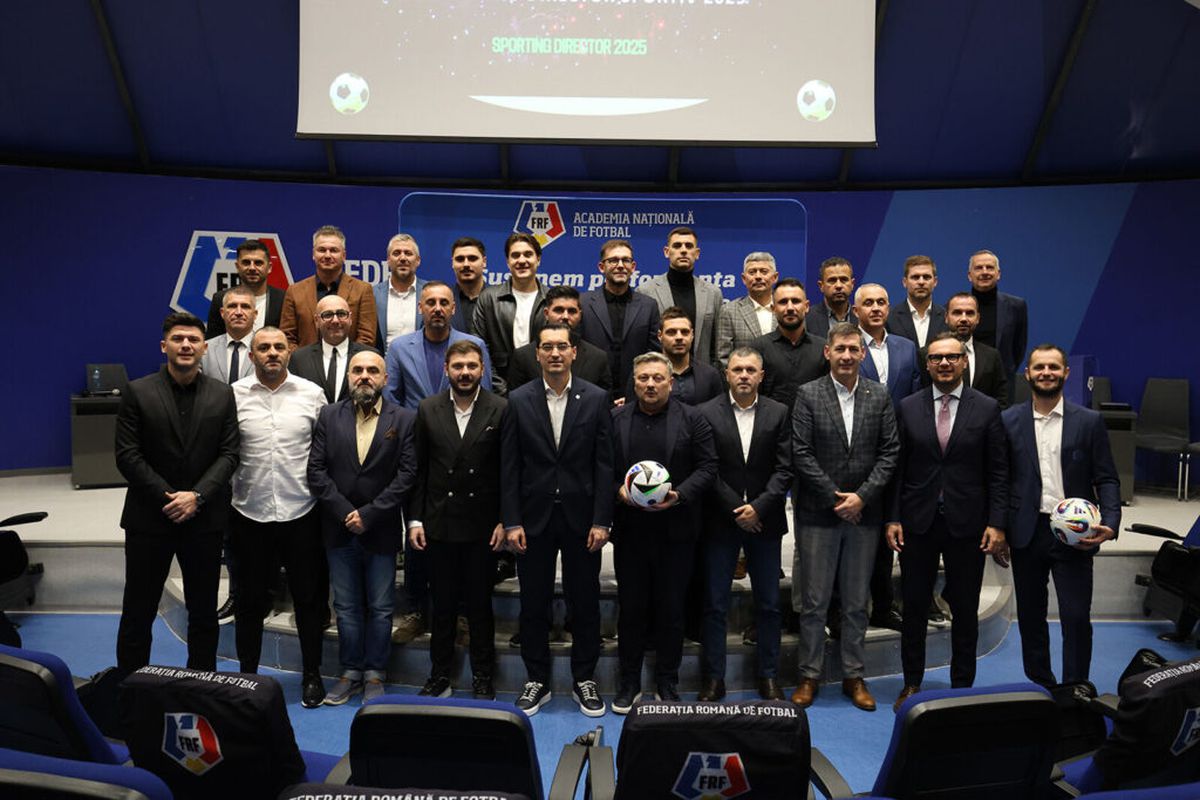 Iată a doua generație de directori sportivi care a absolvit astăzi cursurile FRF! Multe nume importante: „Extraordinar! Noi credeam că le știm pe toate”