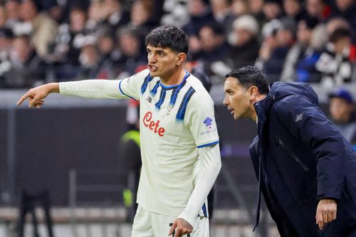 Raoul Bellanova (stânga) și Raffaele Palladino (dreapta) în Frankfurt - Atalanta / Imago Images