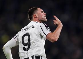 Două cluburi italiene se luptă pentru semnătura lui Dusan Vlahovic