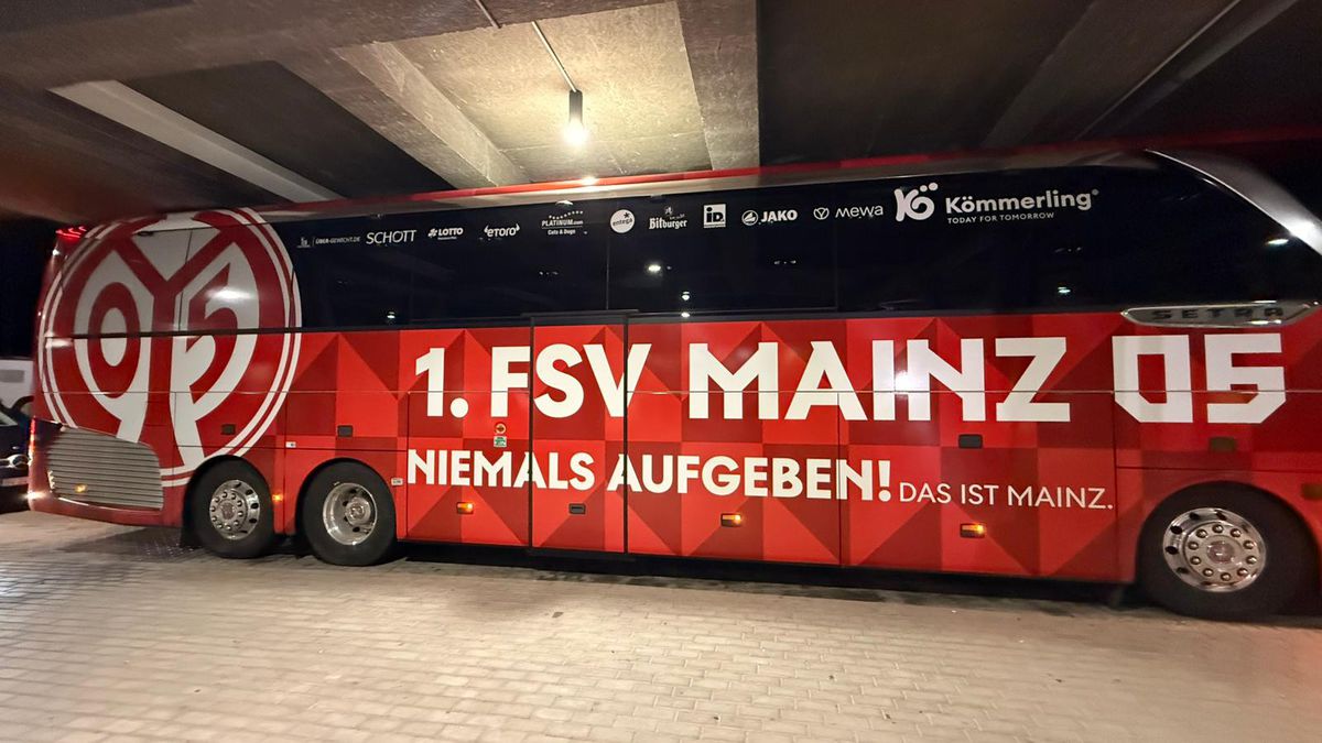 Universitatea Craiova - Mainz, imagini înaintea partidei din Conference League