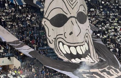 Scenografia 3D a ultrașilor craioveni la meciul cu Mainz