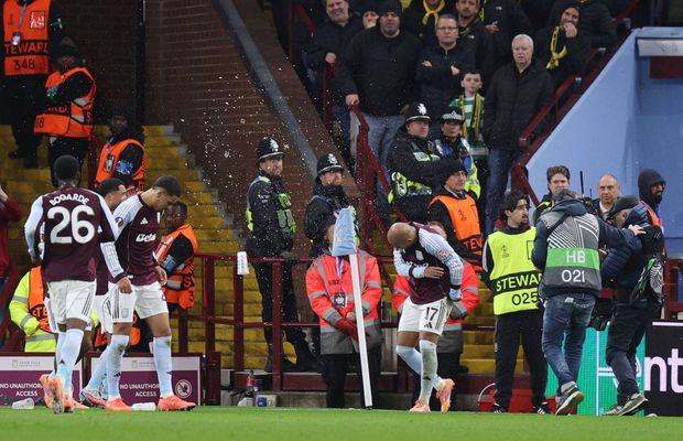 Haos la Aston Villa - Young Boys: fanii adverși i-au spart capul marcatorului golului! Jucătorul nu s-a lăsat și i-a provocat din nou!