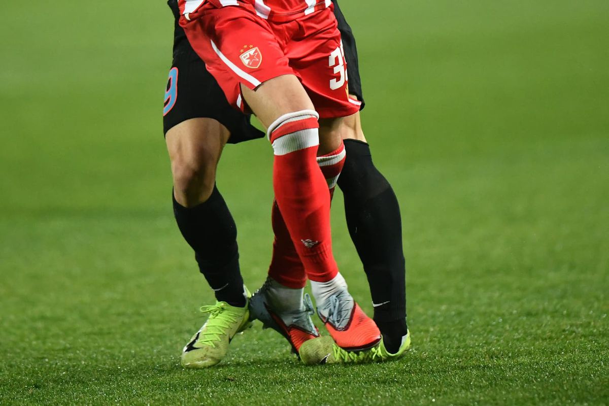 Steaua Roșie - FCSB