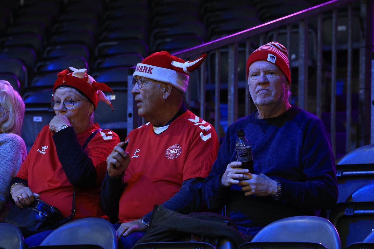 Imagini cu fanii dinaintea meciului România - Croația