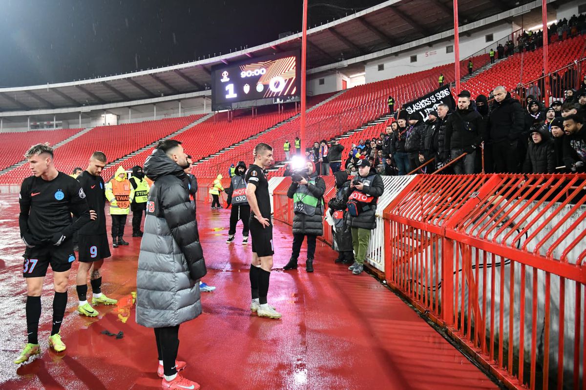 Imagini de la finalul meciului Steaua Roșie - FCSB
