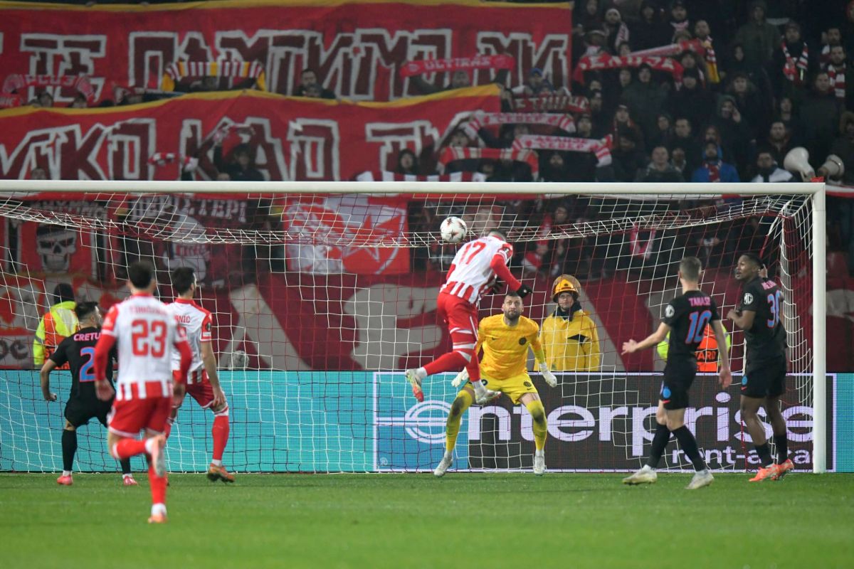 FCSB, eșec cu om în plus 65 de minute împotriva Stelei Roșii » Campioana României, la coada clasamentului în Europa League