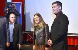 FOTO Simona Halep a surprins pe toată lumea » A luat microfonul și l-a chemat pe scenă pe Toni Iuruc