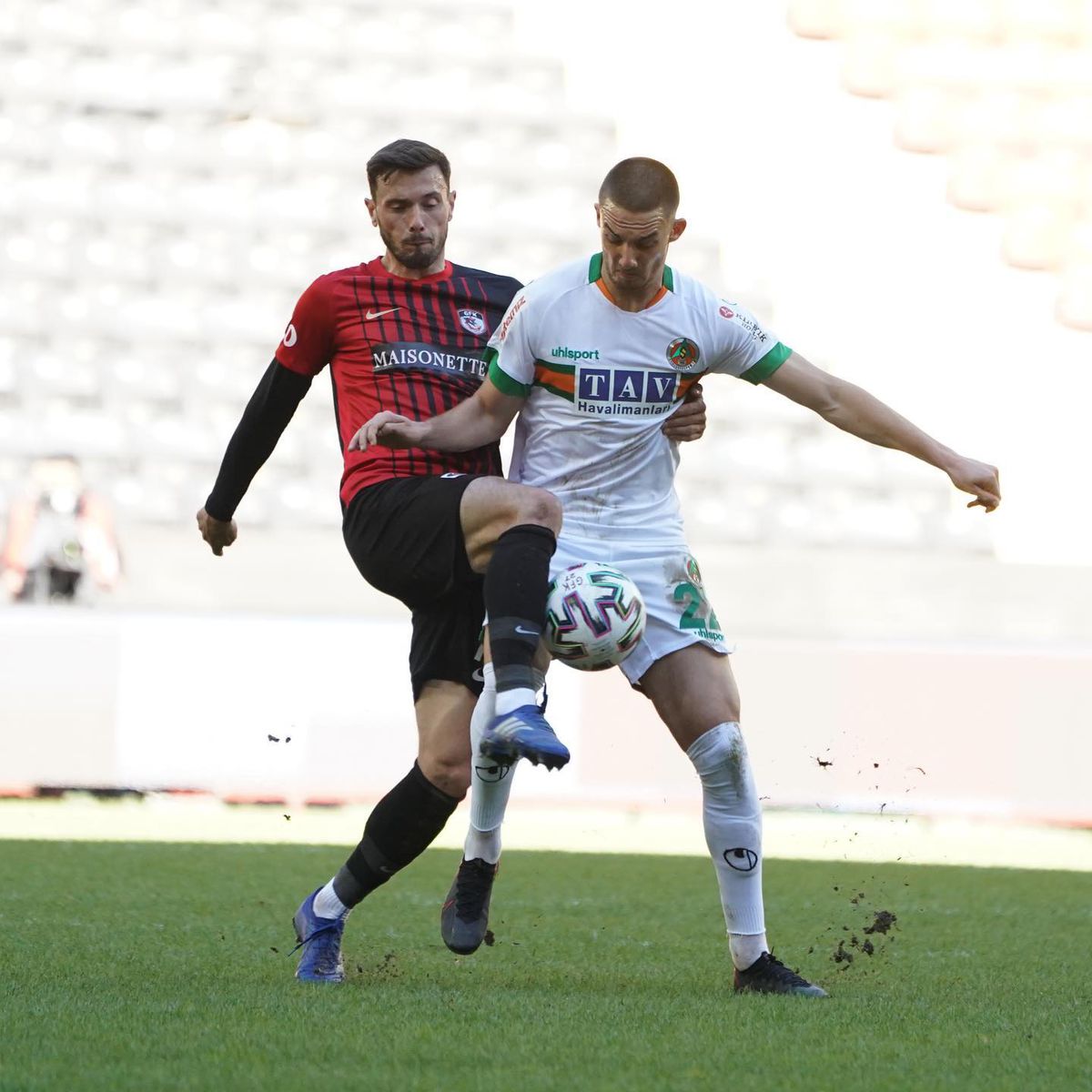 GAZIANTEP – ALANYASPOR 3-1. Marius Șumudică pune presiune pe șefi după victoria de azi: „Am un mesaj, vreau să opresc dezinformările”