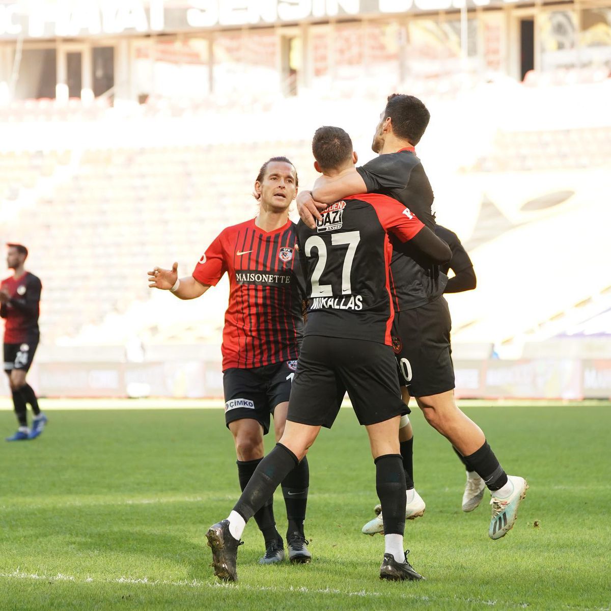 GAZIANTEP – ALANYASPOR 3-1. Marius Șumudică, împărat în Turcia! An FANTASTIC la Gaziantep