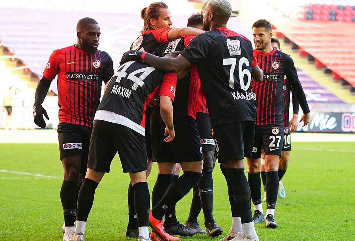 GAZIANTEP – ALANYASPOR 3-1. Marius Șumudică, împărat în Turcia! An FANTASTIC la Gaziantep