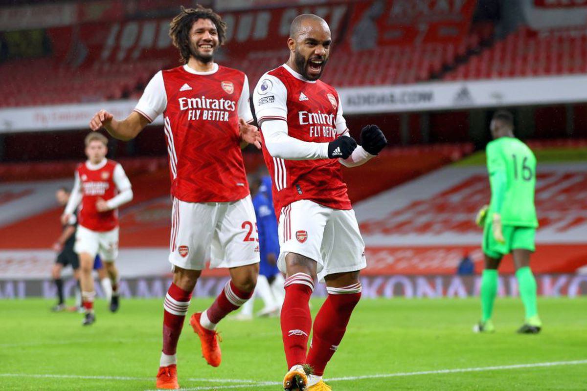 Arsenal - Chelsea 3-1. S-au trezit „tunarii”? Prima victorie după 56 de zile + Arteta a jucat cu 3 mijlocași ofensivi cu o medie de vârstă de 19 ani!