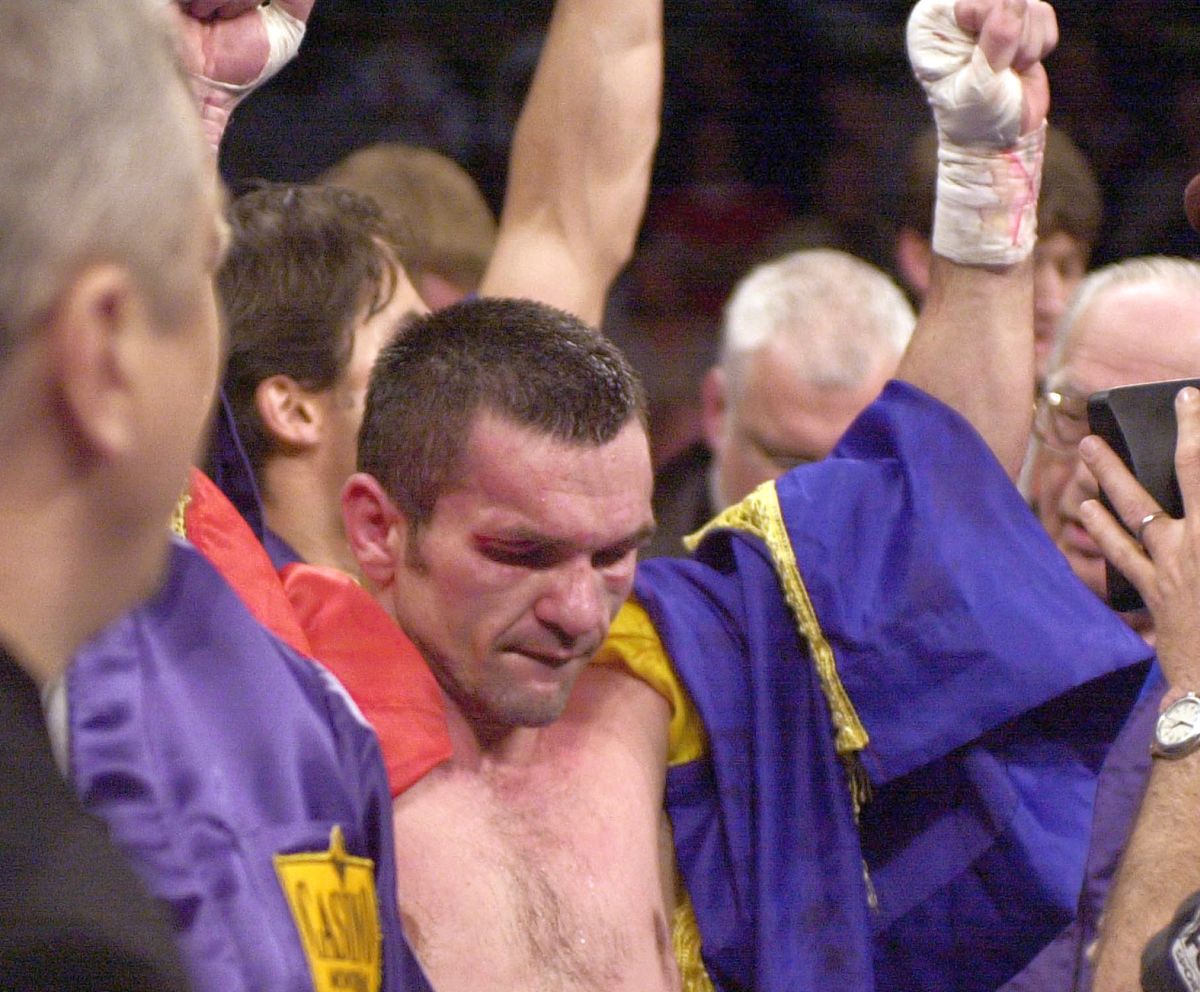 Gazeta l-a vizitat în Canada pe Leonard Doroftei » Interviu de colecție din garajul transformat în sală de antrenament: „Am renăscut aici, dar mi-e dor de România!”