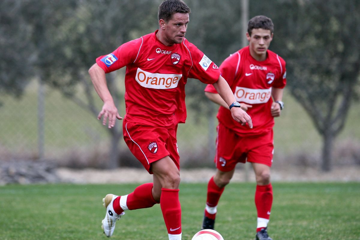 Cine pe cine salvează? 5 lucruri inedite despre noul mandat al lui Stoican la Dinamo