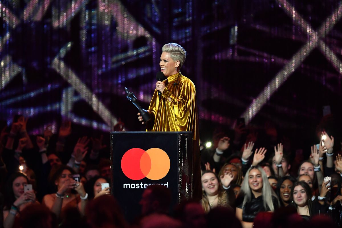 Cum a fost când MM Stoica s-a întâlnit cu Pink: „La un moment dat, îmi spune: «Nu te mai agita»”