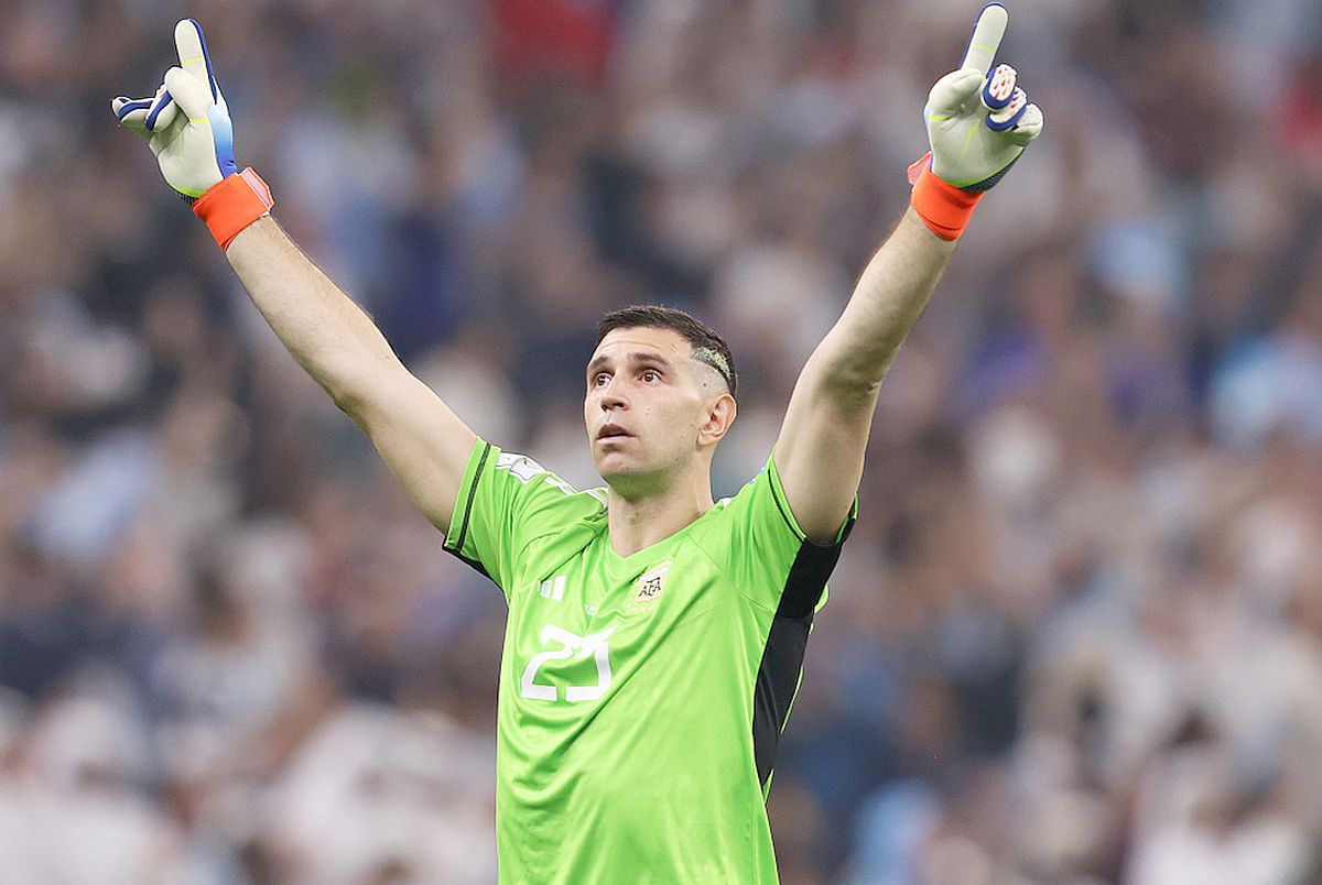 Fostul campion mondial din 2018 l-a insultat pe Emiliano Martinez și a stârnit furia fotbaliștilor Argentinei: „Cel mai mare rahat din fotbal!”