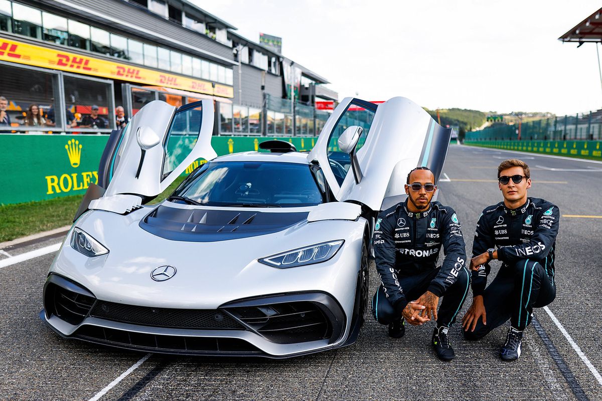 „Cadoul” de milioane de euro al lui Țiriac a ajuns după 5 ani: „Prețul e obscen. Îl desfac imediat după Anul Nou”