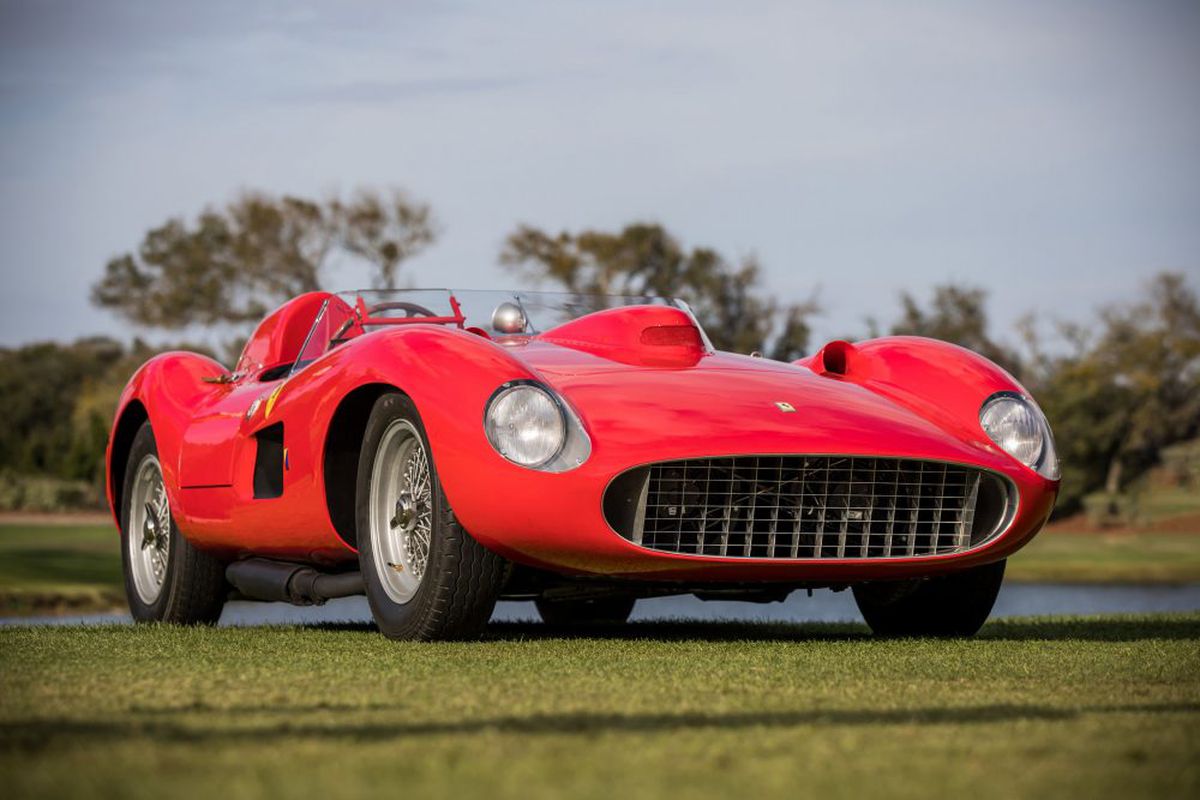Perla lui Lionel Messi » Un Ferrari 335 S Spider Scaglietti de 32 de milioane!