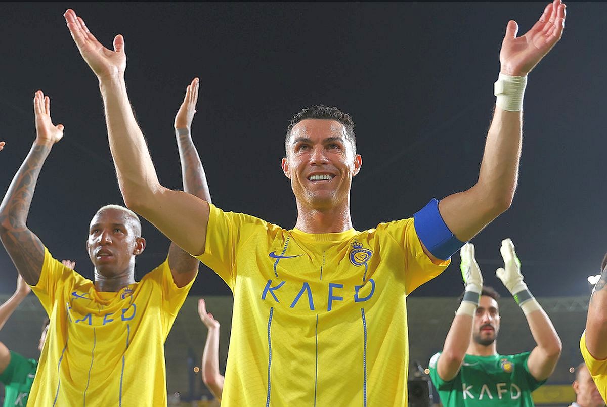 Detaliul care i-a „blocat” pe toți: de ce își face Ronaldo unghiile cu ojă