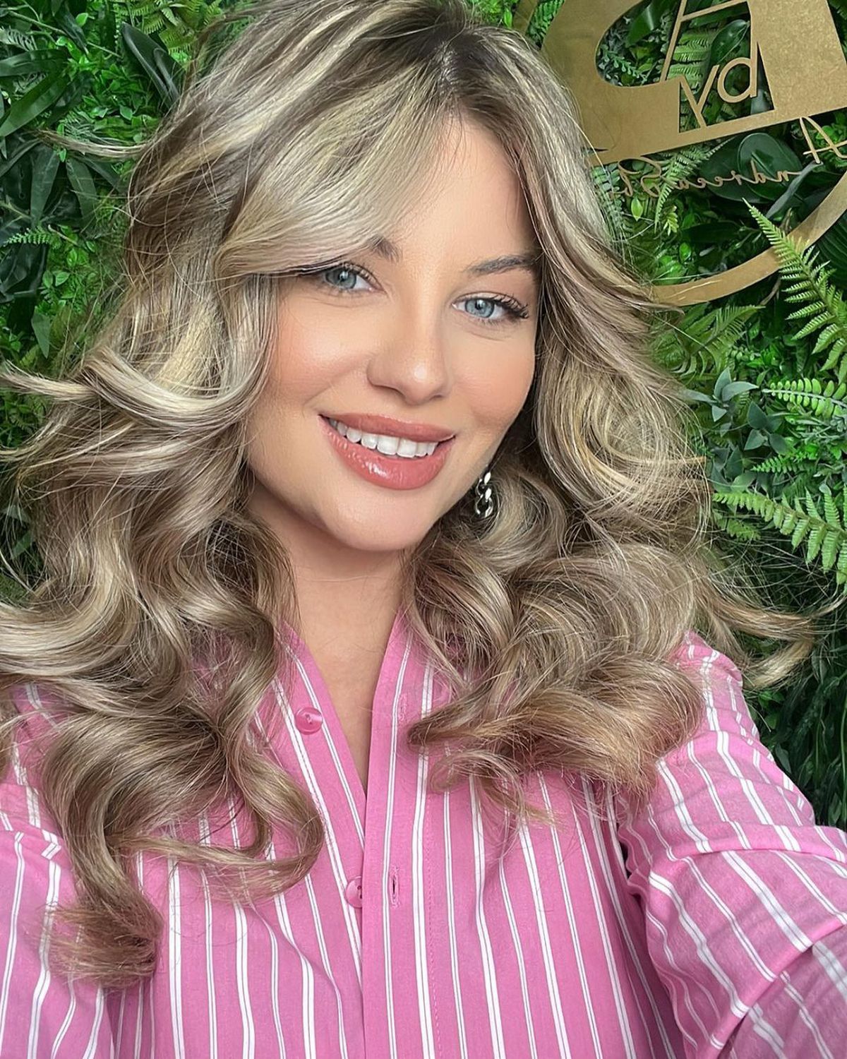 Juan Bauza și-a dus iubita în Argentina! Francesca Simionescu, una dintre cele mai sexy jurnaliste din România, face senzație în Țara Tangoului